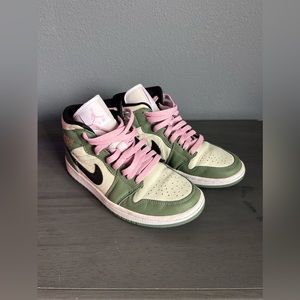 Jordan 1 Mid Dutch Green (W)